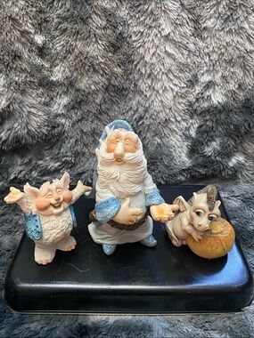 3 Vintage figurines from The World of Krystonia